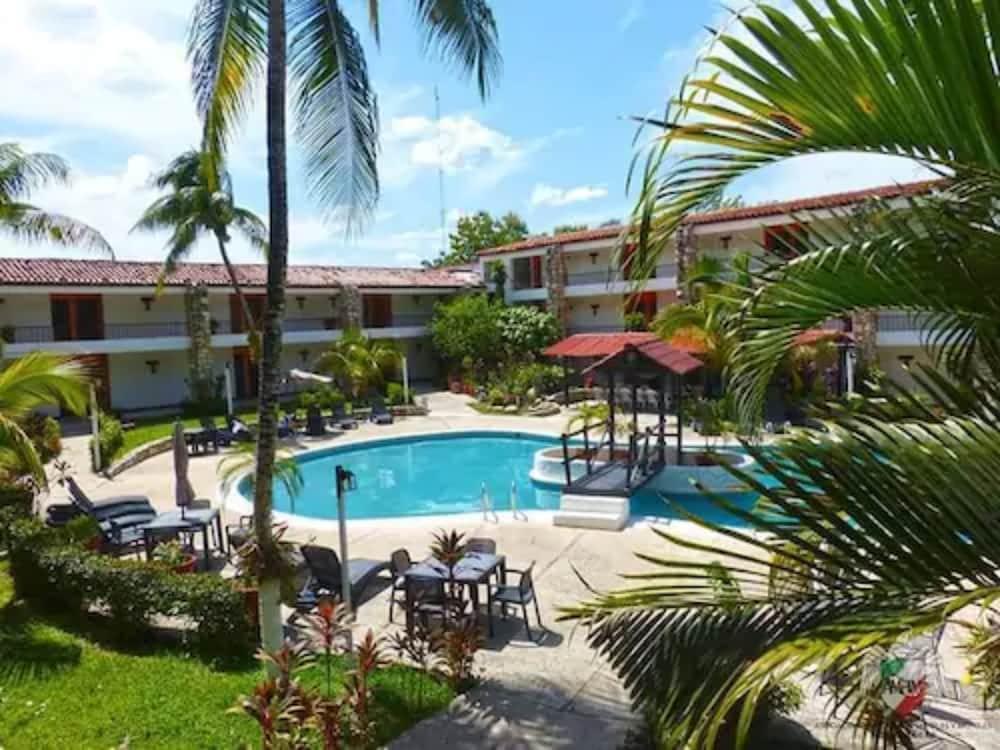 Hotel Plaza Palenque Bagian luar foto